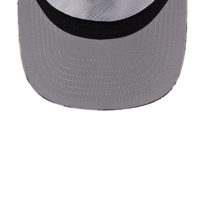 Pictured is this MLB Tropics Chicago White Sox 19TWENTY cap in Cream. 2