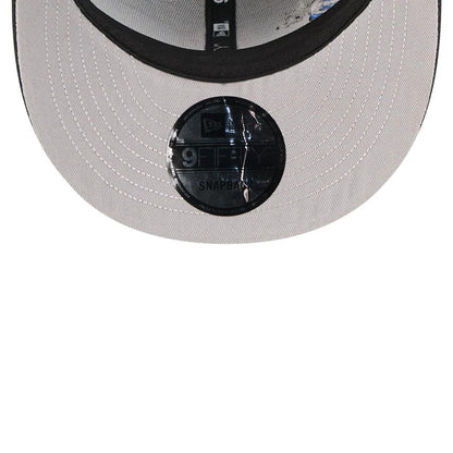 Pictured is this MLB Vissurf New York Mets 9FIFTY Snapback cap in black. 2