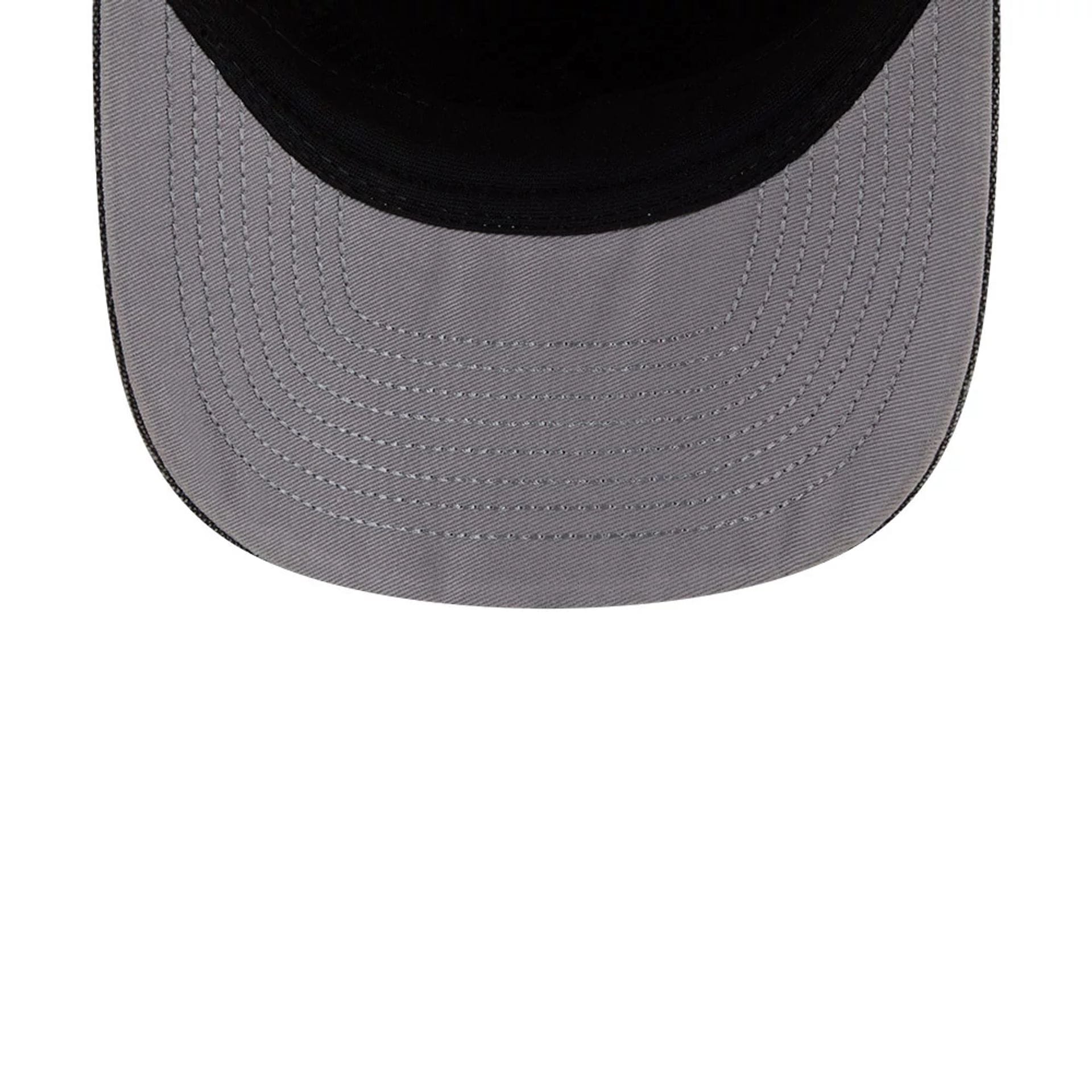 Pictured is this NBA Hardwood Classic Chicago Bulls 19TWENTY cap in black. 2