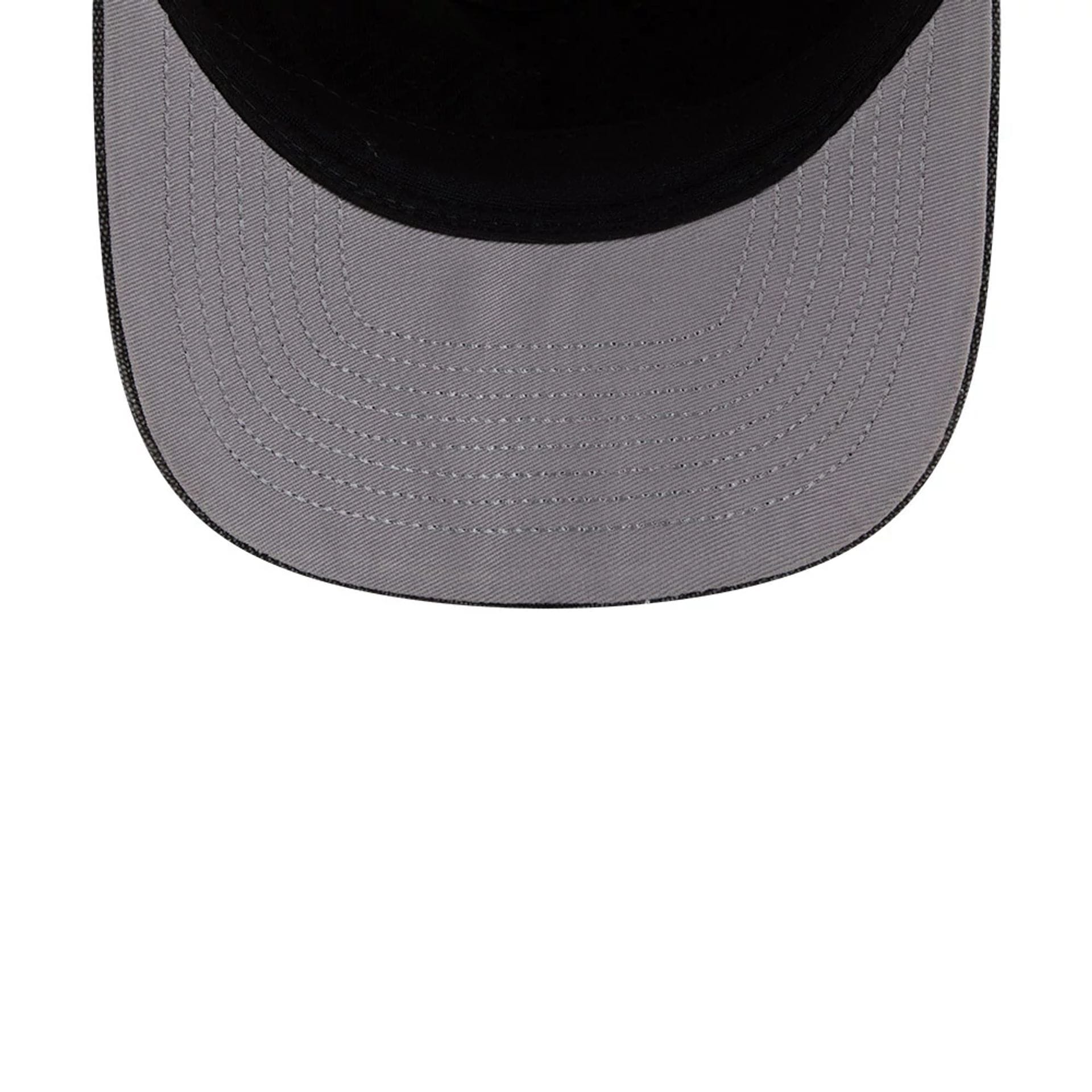 Pictured is this NBA Hardwood Classic Miami Heat 19TWENTY cap in black. 2