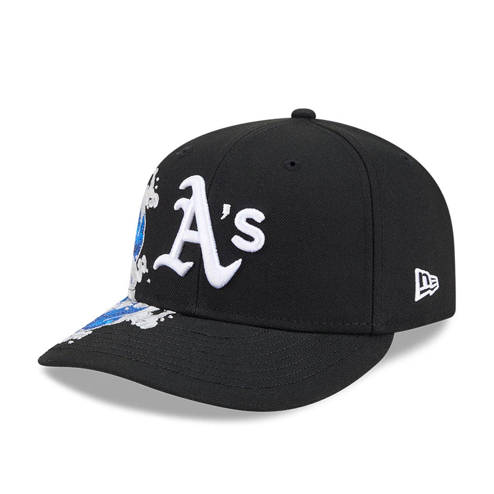 Athletics MLB Vissurf Black New Era 9FIFTY Snapback Adjustable Cap, three-quarter view showing the white embroidered A's logo on the front panel, complemented by a blue and white paint splatter effect on the black flat visor.