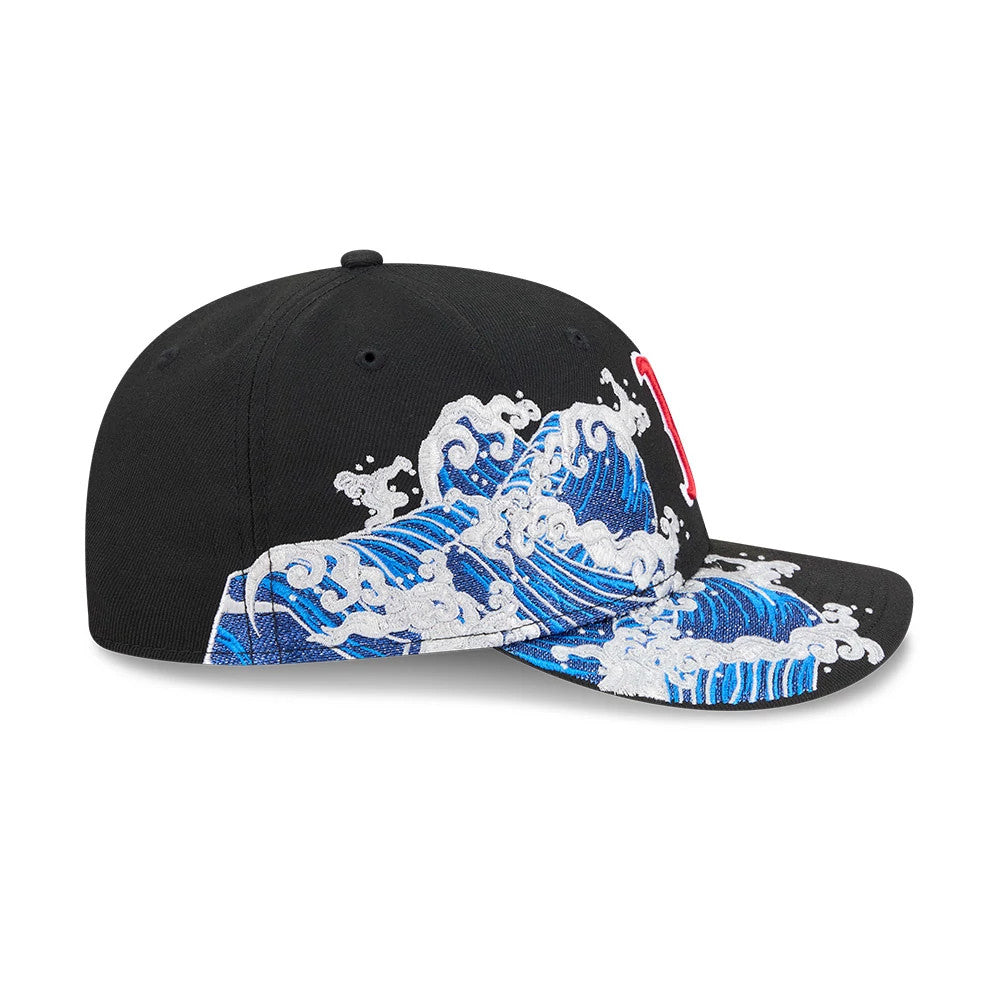 Pictured is this MLB Vissurf Boston Red Sox 9FIFTY Snapback cap in black. 5