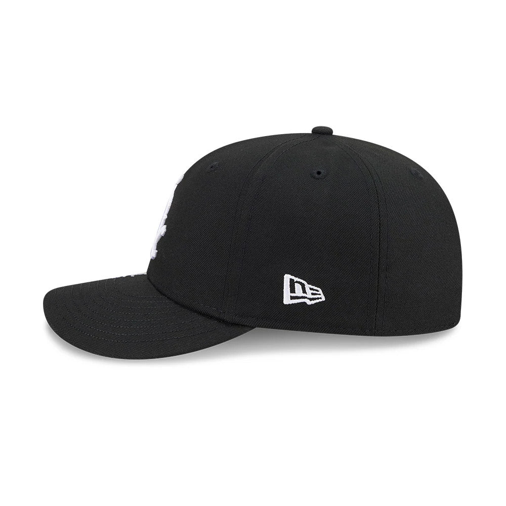 Pictured is this MLB Vissurf Chicago White Sox 9FIFTY Snapback cap in black. 6