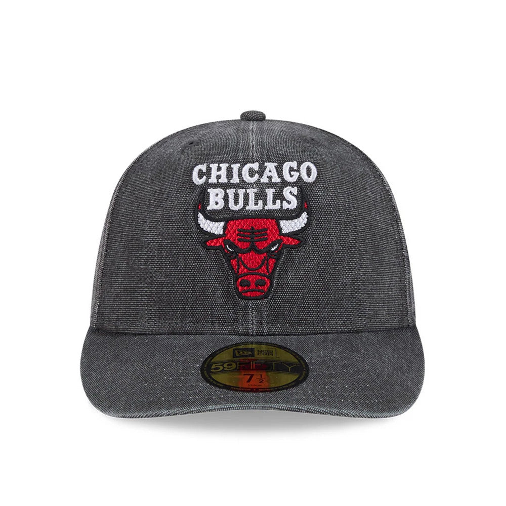 Pictured is this NBA Hardwood Classic Chicago Bulls 59FIFTY Fitted cap in black. 3