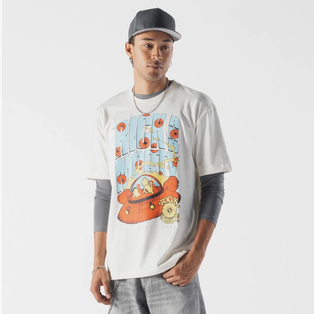 The model is wearing this Rick And Morty T-Shirt in cream. 1