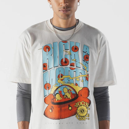 The model is wearing this Rick And Morty T-Shirt in cream. 4