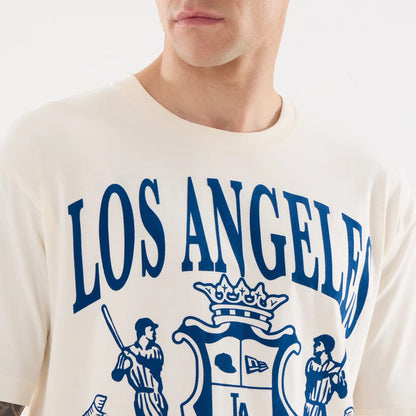 The model is wearing this MLB Life Graphic LA Dodgers T-Shirt in light beige. 3