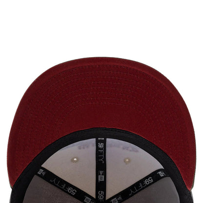 Pictured is this MLB Tagged New York Yankees 59FIFTY Fitted cap in grey. 2