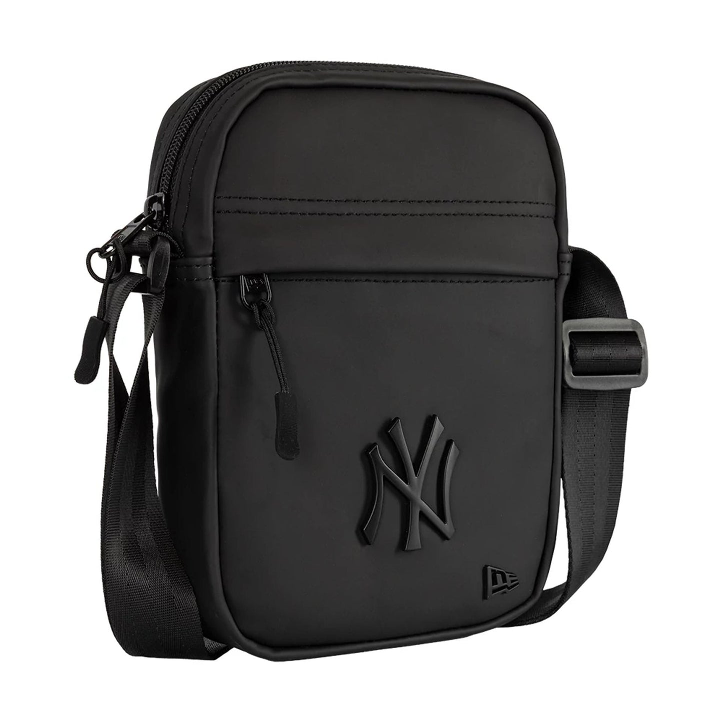 Pictured is this MLB Matte PU New York Yankees Side Bag in black. 3