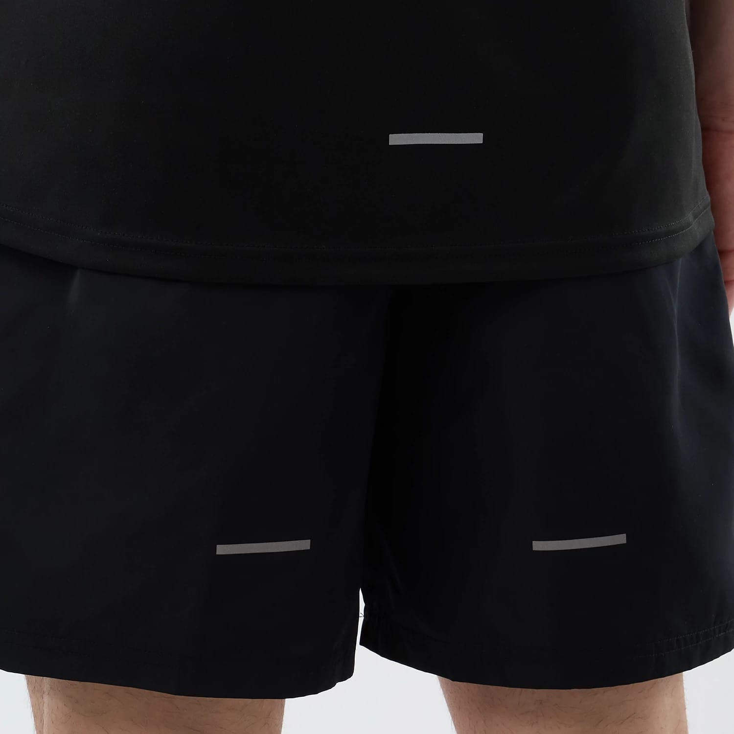 The model is wearing this MLB Core Plus New York Yankees Shorts in black. 5