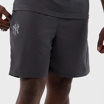 The model is wearing this MLB Core Plus New York Yankees Shorts in dark grey. 5