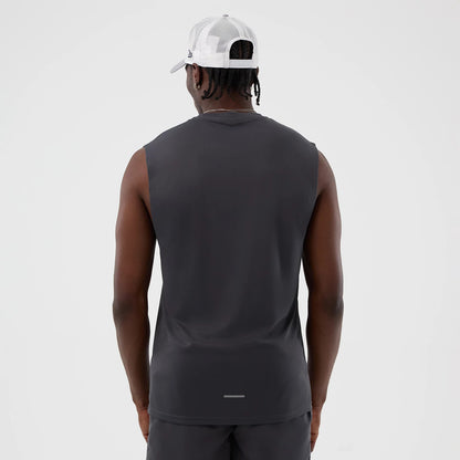 The model is wearing this MLB Core Plus New York Yankees Vest in dark grey. 2