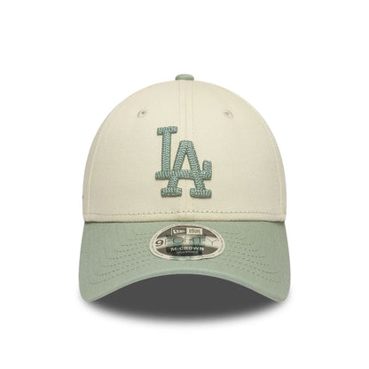 Pictured is this MLB Side Script LA Dodgers 9FORTY M-Crown cap in Cream. 2