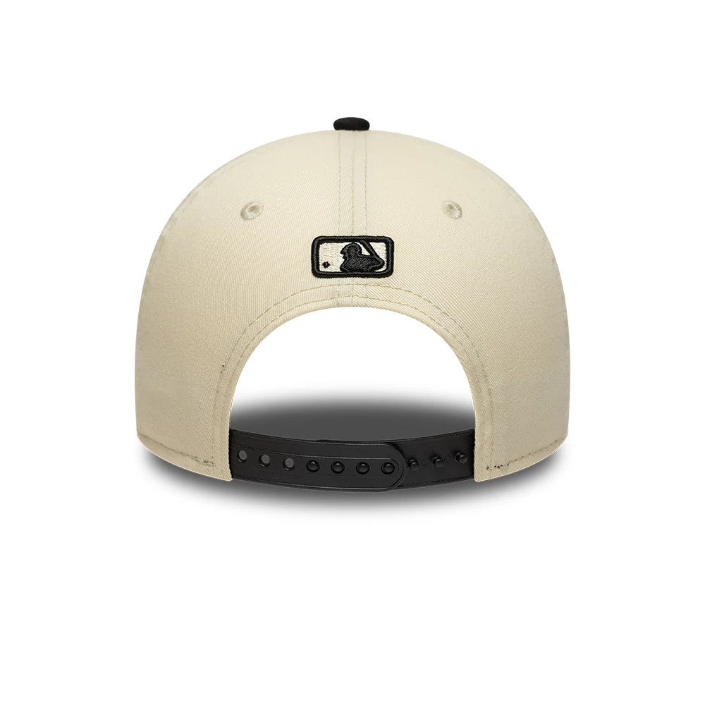 Pictured is this MLB Side Script New York Mets 9FORTY M-Crown cap in Cream. 4
