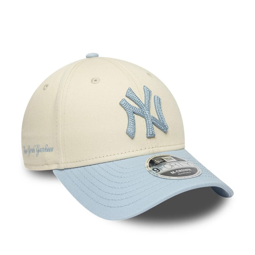 Pictured is this MLB Side Script New York Yankees 9FORTY M-Crown cap in Cream. 1