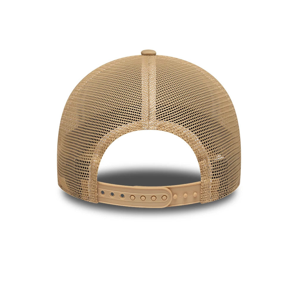 Pictured is this NBA LA Lakers 9FORTY M-Crown A-Frame Trucker cap in Beige. 4