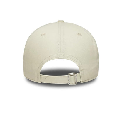 Pictured is this MLB World Series Patch New York Yankees 9FORTY cap in Cream. 4