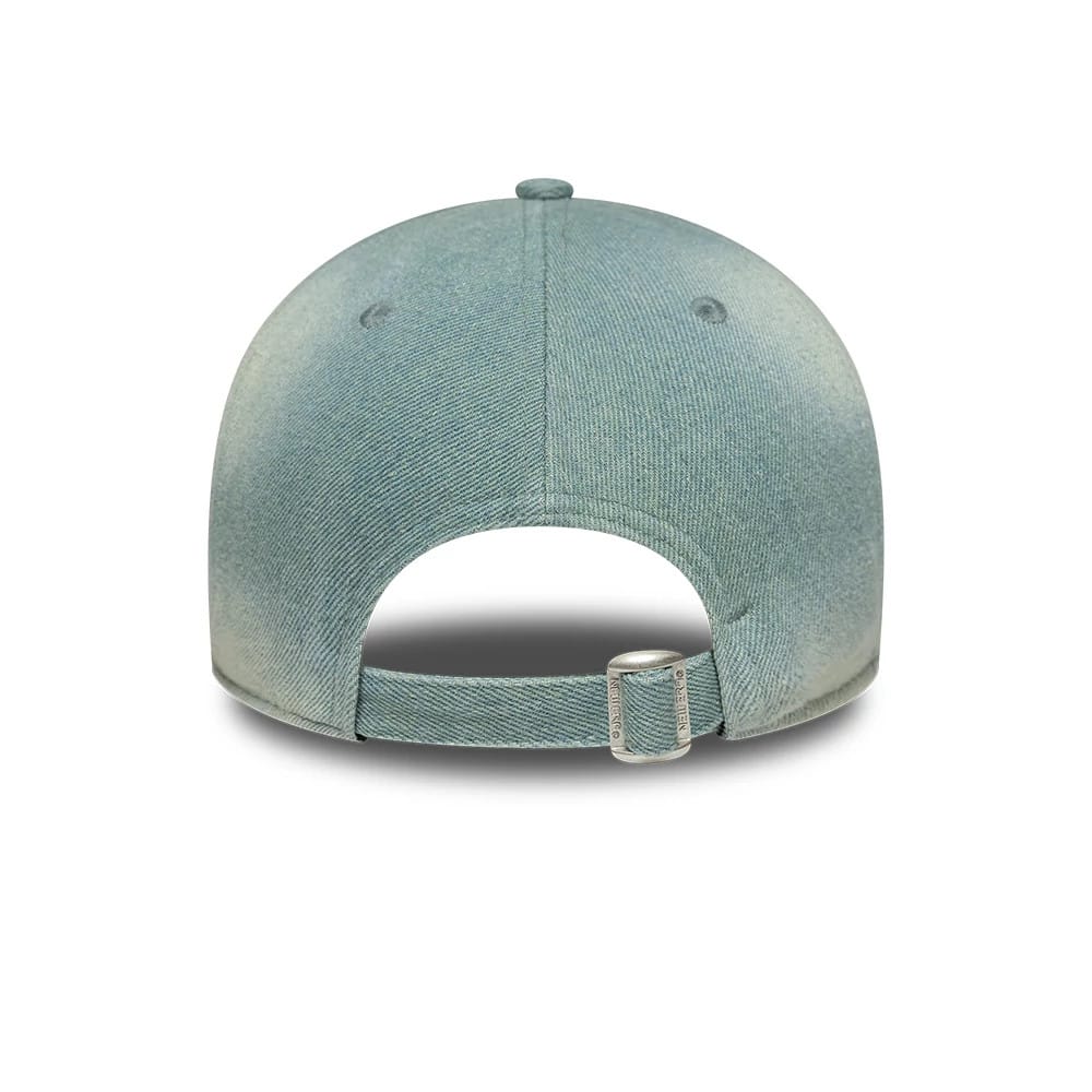 Pictured is this Womens MLB Denim LA Dodgers 9TWENTY A-Frame cap in Light Blue. 4