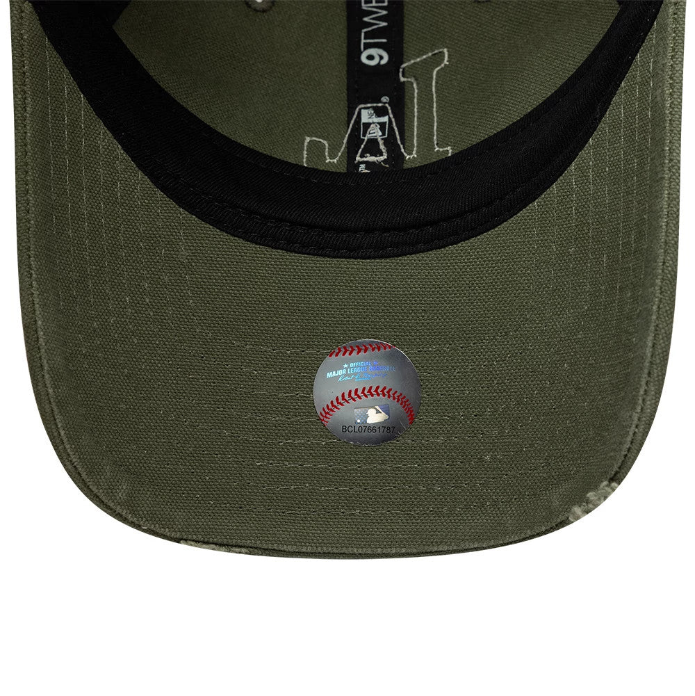 Pictured is this Womens MLB LA Dodgers 9TWENTY Trucker cap in green. 5
