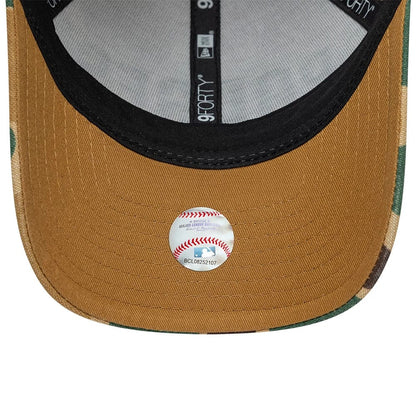 Pictured is this MLB Wordmark San Diego Padres 9FORTY M-Crown cap in Duck Camo. 5