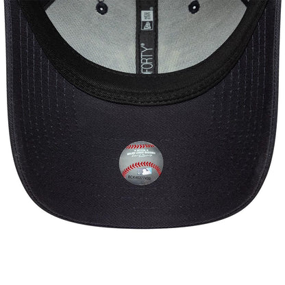Pictured is this MLB League Essential New York Yankees 9FORTY cap in navy. 5