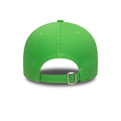 Pictured is this MLB League Essential LA Dodgers 9FORTY cap in open green. 4