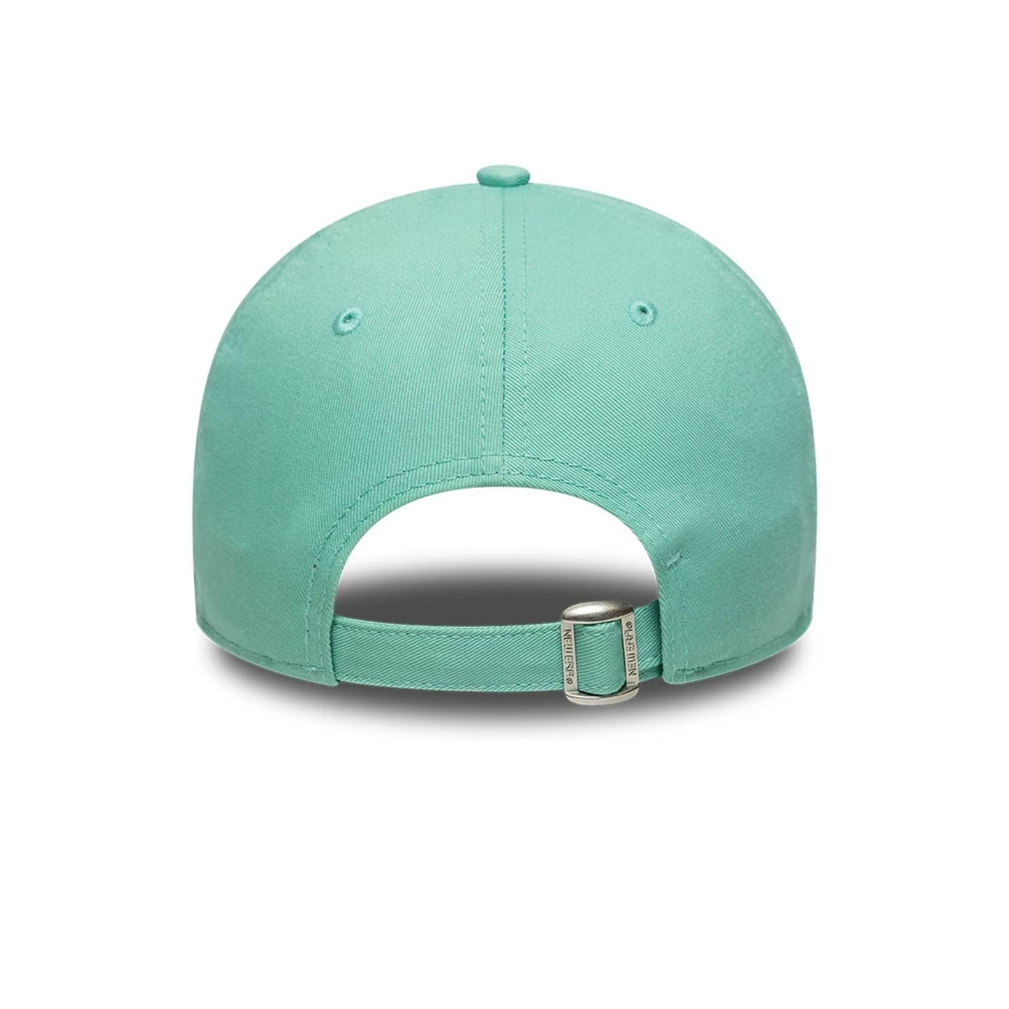 Pictured is this MLB League Essential New York Yankees 9TWENTY cap in pastel green. 4