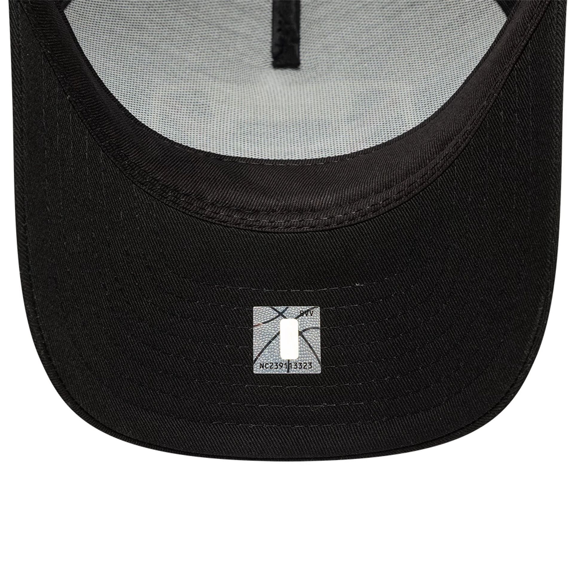 Pictured is this NBA Chicago Bulls 9FORTY M-Crown A-Frame Trucker cap in black. 5