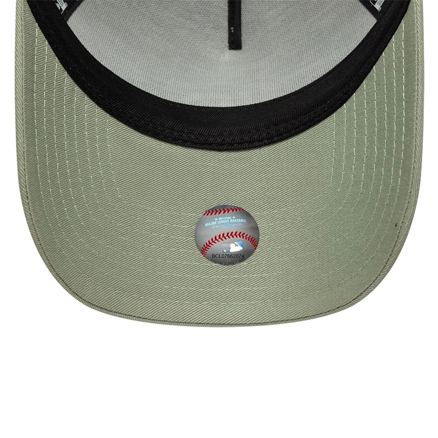 Pictured is this MLB Outline LA Dodgers 9FORTY E-Frame Trucker cap in pastel green. 5