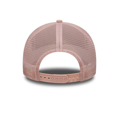 Pictured is this MLB Outline New York Yankees 9FORTY E-Frame Trucker cap in pastel pink. 4