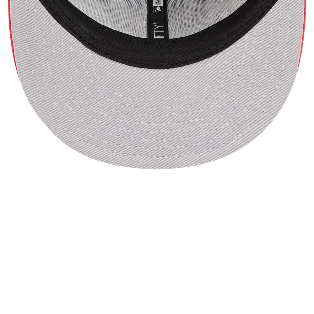Pictured is this NBA Hardwood Classic All Star Game Chicago Bulls 9FIFTY Snapback cap in black. 2