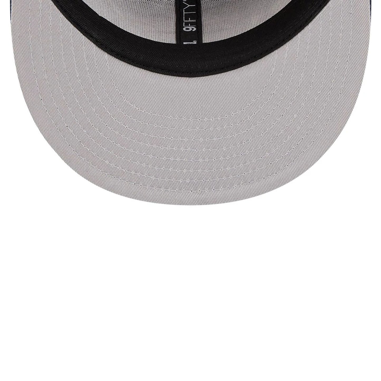 Pictured is this NBA Hardwood Classic All Star Game Denver Nuggets 9FIFTY Snapback cap in dark red. 2