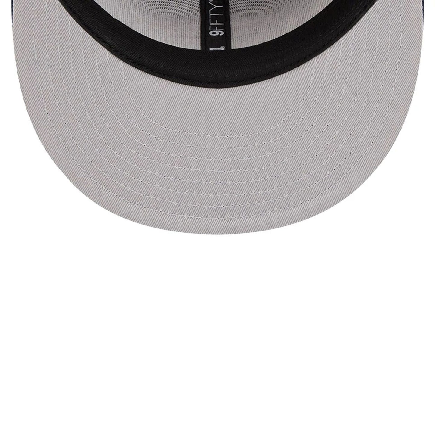 Pictured is this NBA Hardwood Classic All Star Game Denver Nuggets 9FIFTY Snapback cap in dark red. 2