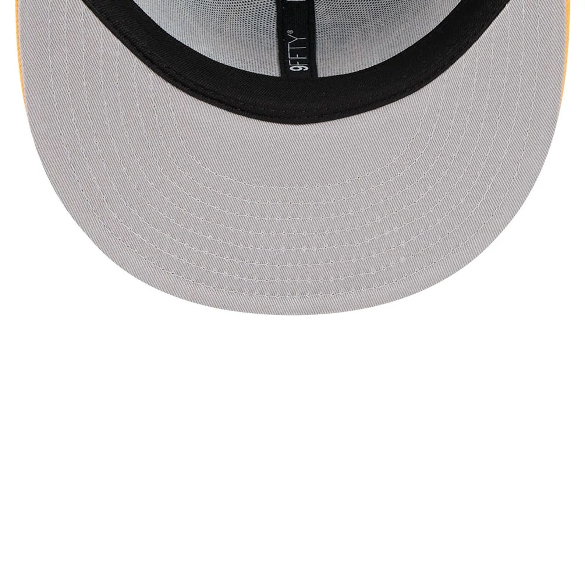 Pictured is this NBA Hardwood Classic All Star Game Golden State Warriors 9FIFTY Snapback cap in blue. 2