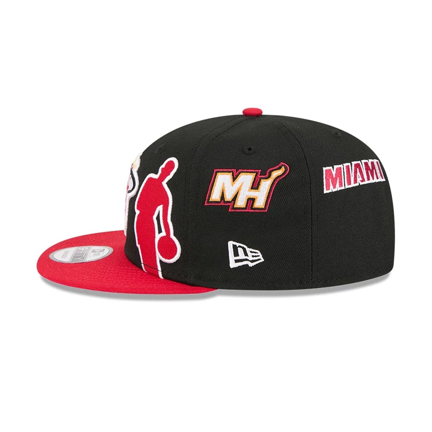 Pictured is this NBA Hardwood Classic All Star Game Miami Heat 9FIFTY Snapback cap in black. 6