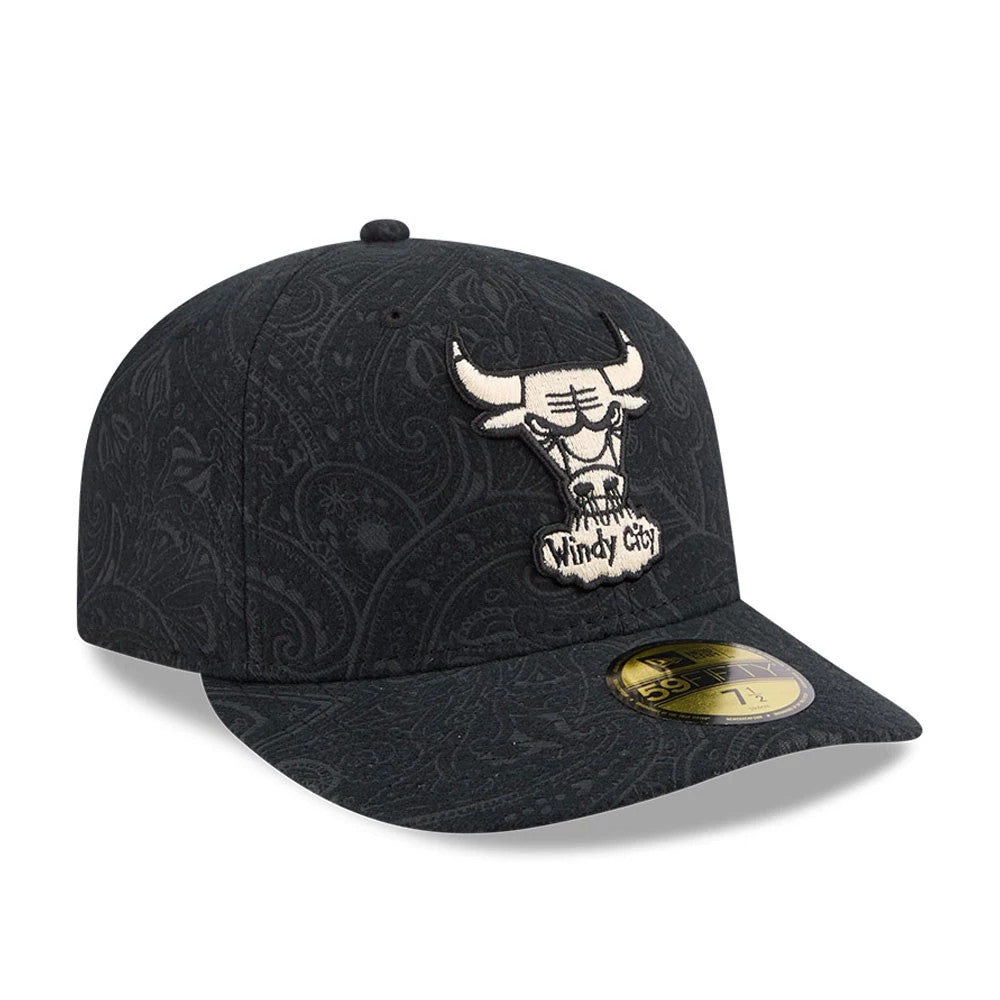Pictured is this NBA Brushed Cotton Chicago Bulls 59FIFTY Fitted cap in black. 4