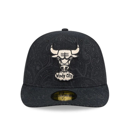 Pictured is this NBA Brushed Cotton Chicago Bulls 59FIFTY Fitted cap in black. 3