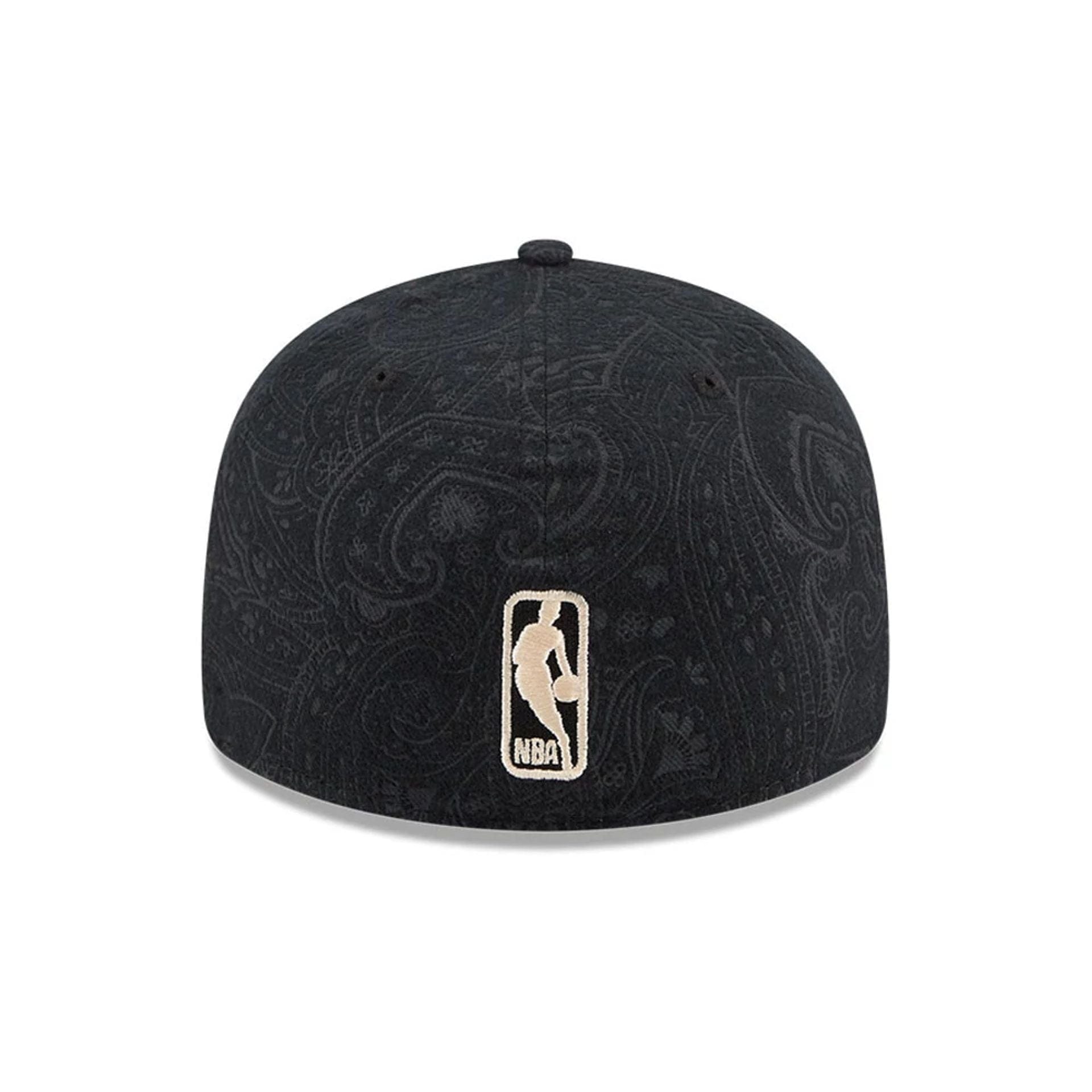 Pictured is this NBA Brushed Cotton Chicago Bulls 59FIFTY Fitted cap in black. 7
