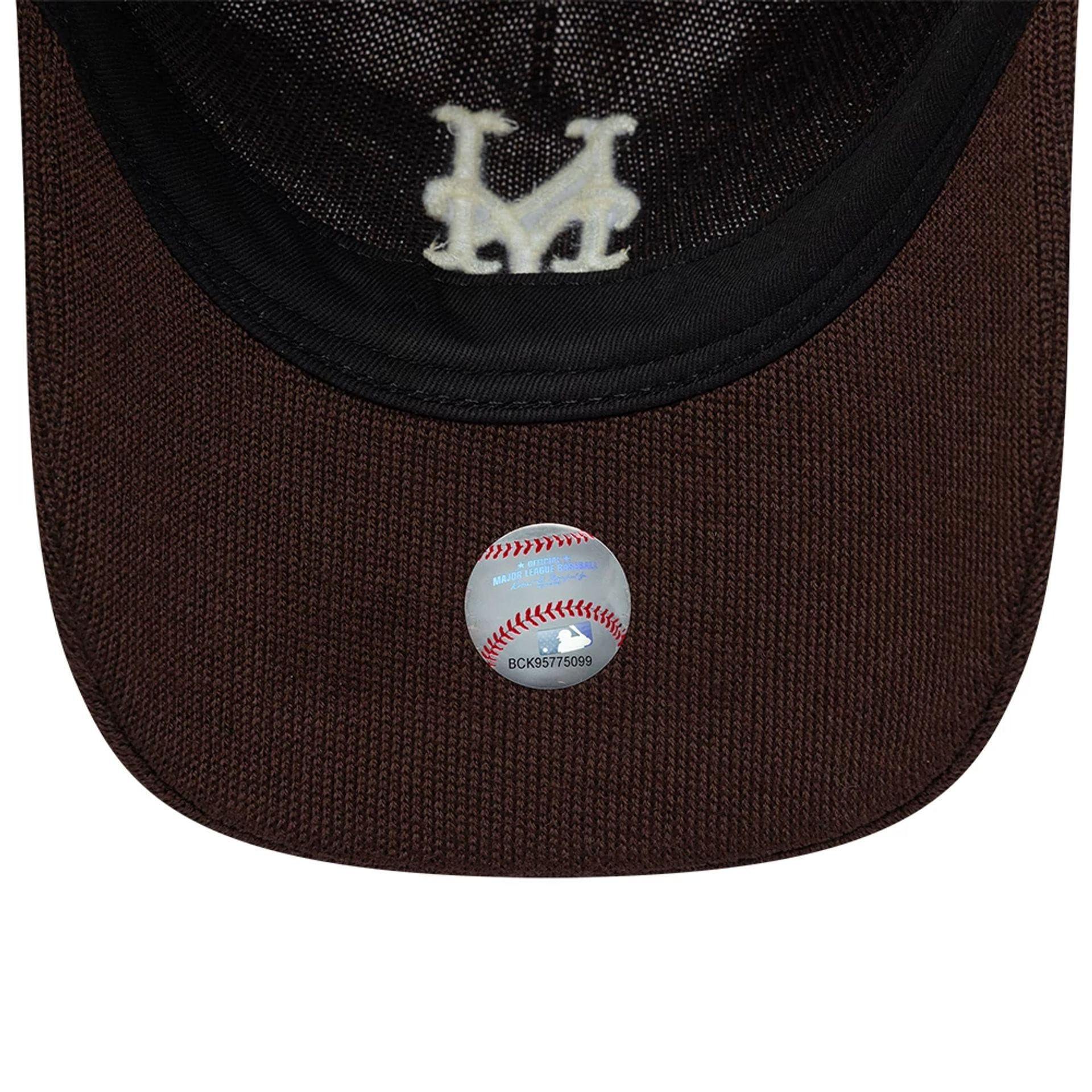 Pictured is this MLB Merino Wool New York Mets 9TWENTY cap in dark brown. 7