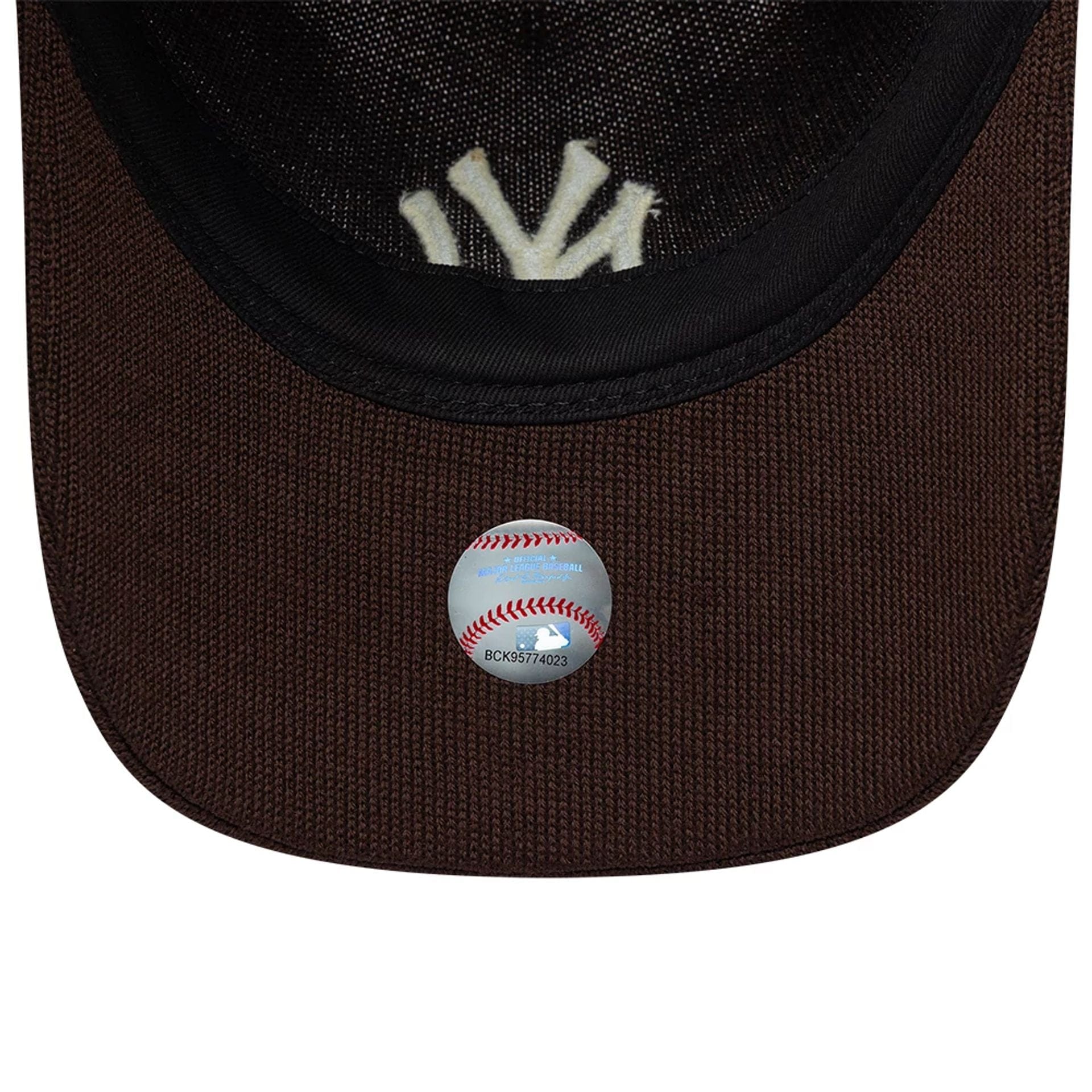 Pictured is this MLB Merino Wool New York Yankees 9TWENTY cap in dark brown. 7