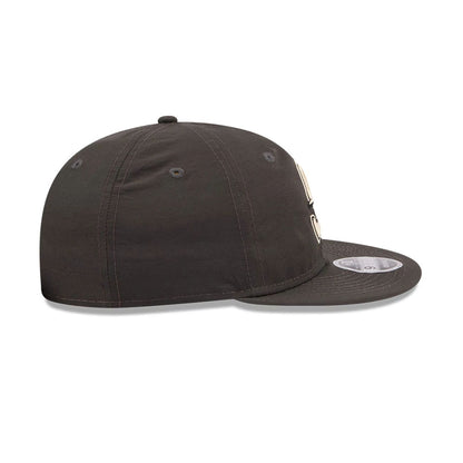 Pictured is this MLB Nylon Seattle Mariners Retro Crown 9FIFTY cap in black. 6