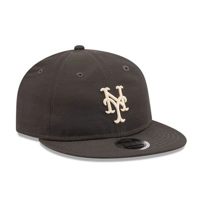 Pictured is this MLB Nylon New York Mets Retro Crown 9FIFTY cap in black. 5