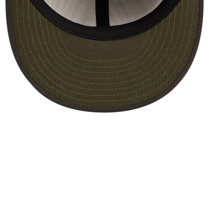 Pictured is this MLB Nylon New York Mets Retro Crown 9FIFTY cap in black. 3
