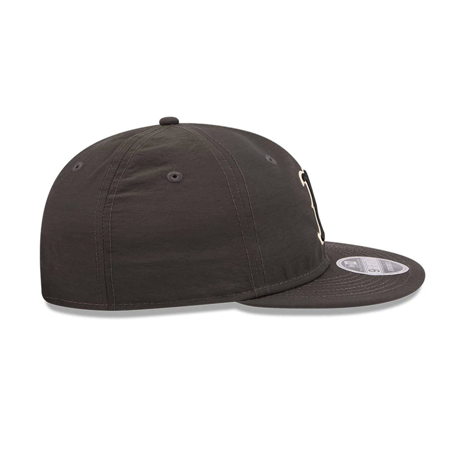 Pictured is this MLB Nylon Boston Red Sox Retro Crown 9FIFTY cap in black. 6