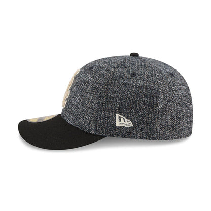 Pictured is this MLB Tweedy Cotton Chicago White Sox 59FIFTY Fitted cap in black. 5