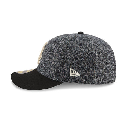 Pictured is this MLB Tweedy Cotton Chicago White Sox 59FIFTY Fitted cap in black. 5