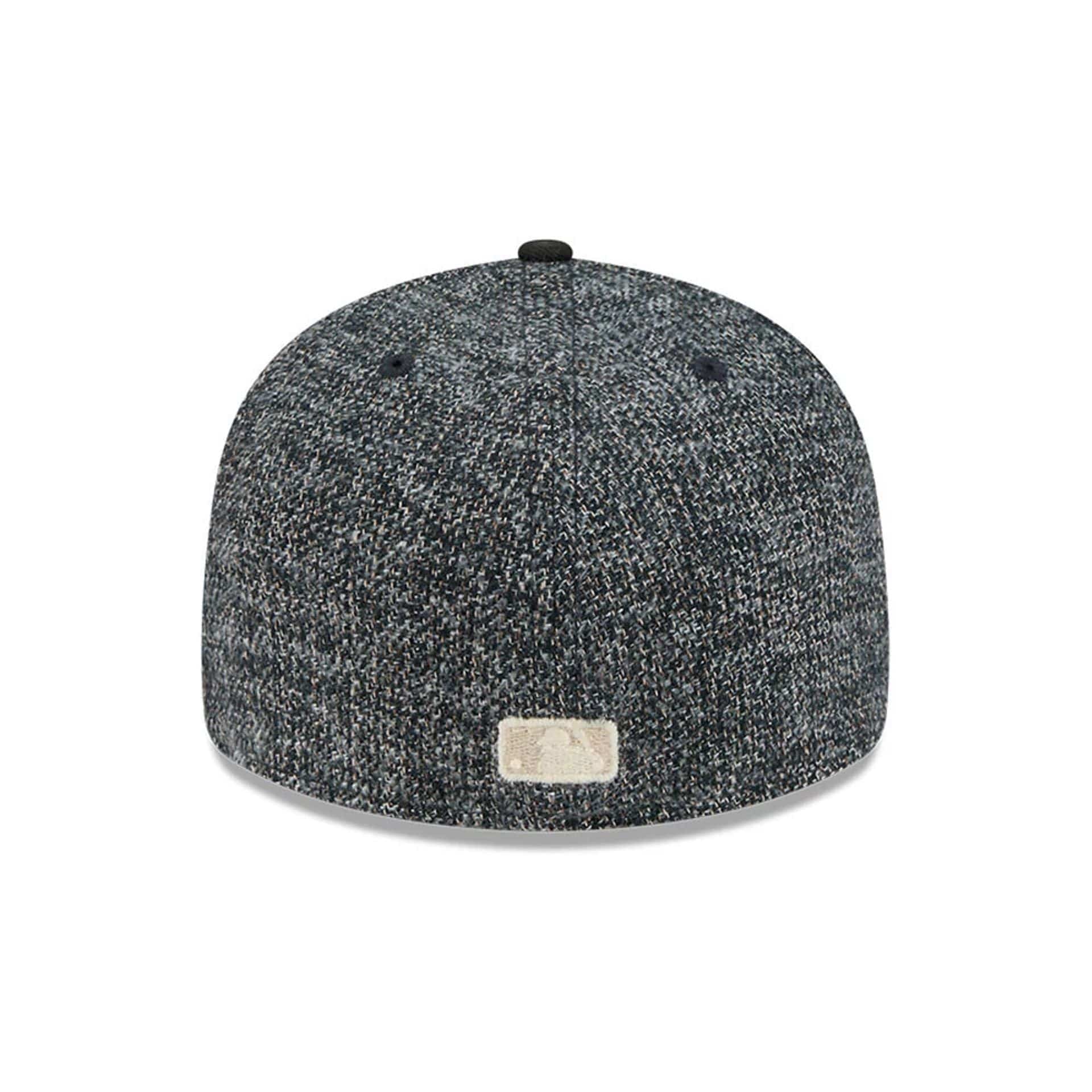 Pictured is this MLB Tweedy Cotton LA Dodgers 59FIFTY Fitted cap in black. 7