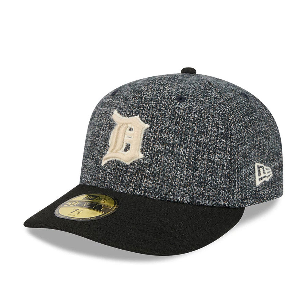 LA Dodgers MLB Tweedy Cotton Black New Era 59FIFTY Fitted Cap, three-quarter view showing the cream embroidered LA logo on the textured tweed grey crown, black flat visor with a gold 59FIFTY size sticker, and New Era flag logo on the left side.