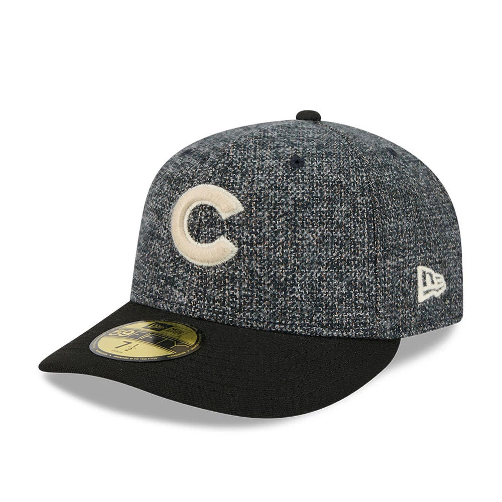 Pictured is this MLB Tweedy Cotton Chicago Cubs 59FIFTY Fitted cap in black. 1