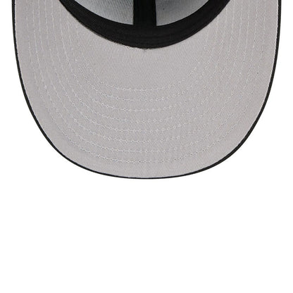 Chicago Cubs MLB Tweedy Cotton Black New Era 59FIFTY Fitted Cap, inside view showing a light grey undervisor with black stitching, complemented by black interior taping stretching across the panels, offering a glimpse of the cap's structured design.